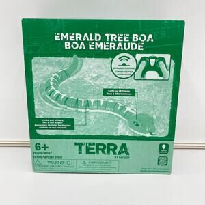 Terra by Battat Emerald Tree Boa Infrared Remote Control Snake Toy NEW